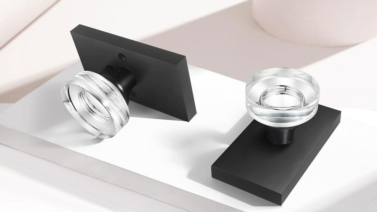 Bulk Hardware Buying Guide | Door Knobs & Handles for Contractors