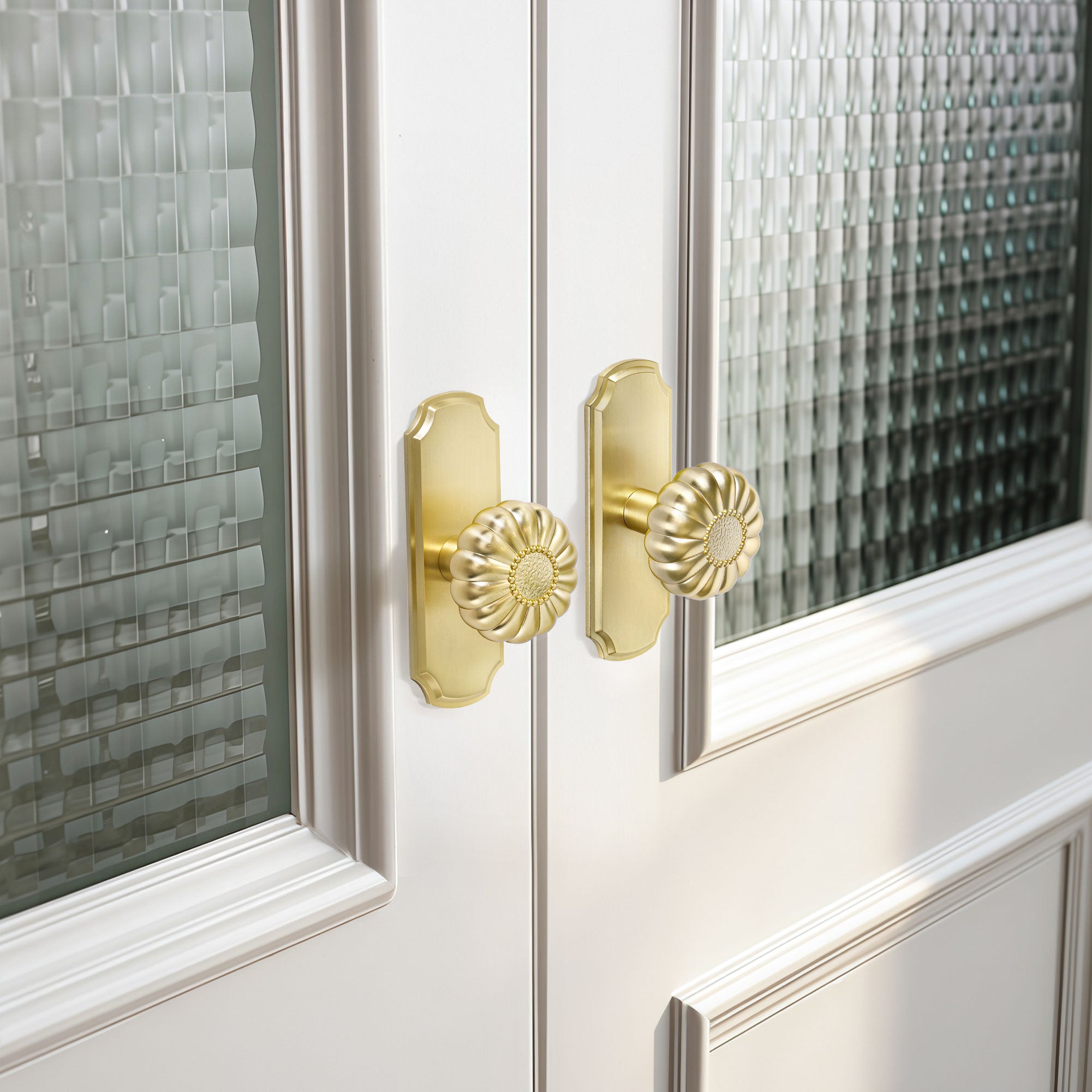 SENY 2-Pack Pumpkin Cabinet Knobs with Backplate – Vintage Drawer Knobs in Multiple Finishes