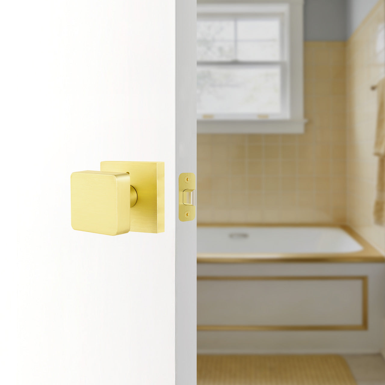 Square door knobs installed on modern interior door SENY